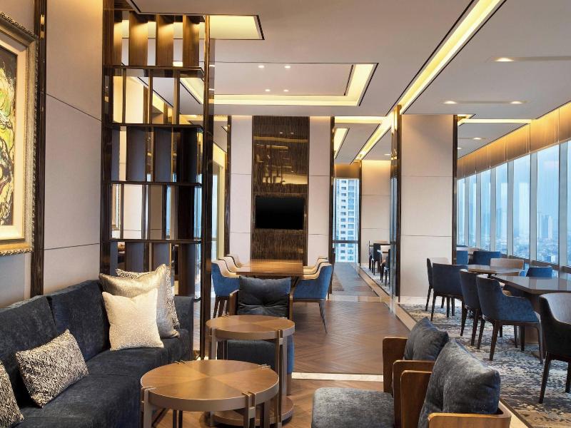 Sheraton Jakarta Gandaria City Hotel image