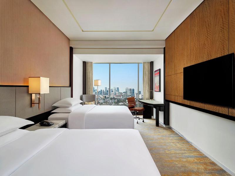 Sheraton Jakarta Gandaria City Hotel image