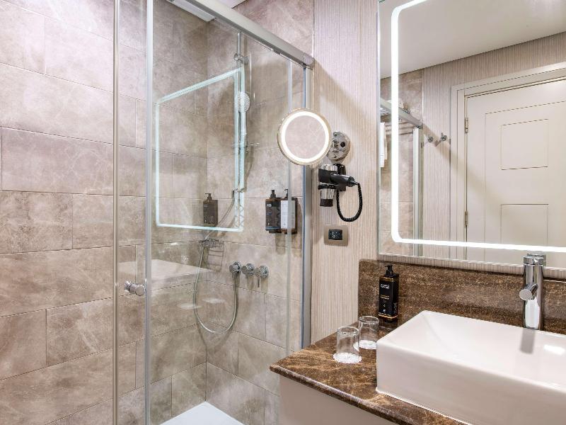 Mercure Tbilisi Old Town image