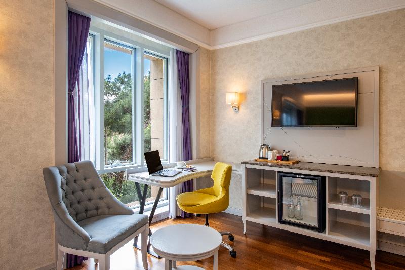 Mercure Tbilisi Old Town image