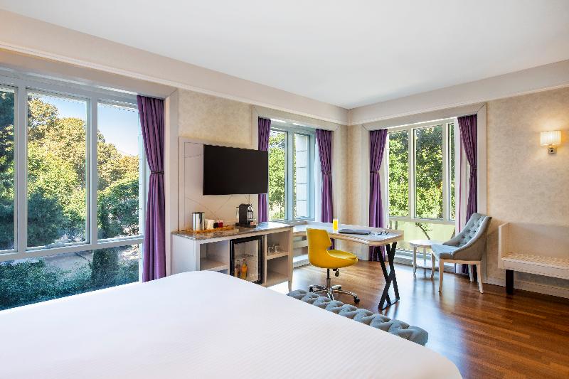 Mercure Tbilisi Old Town image