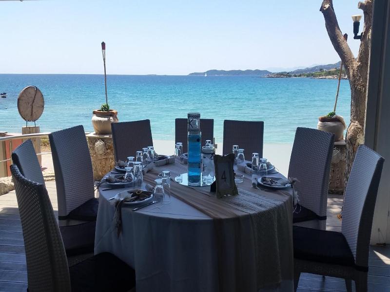 Epavlis Resort image