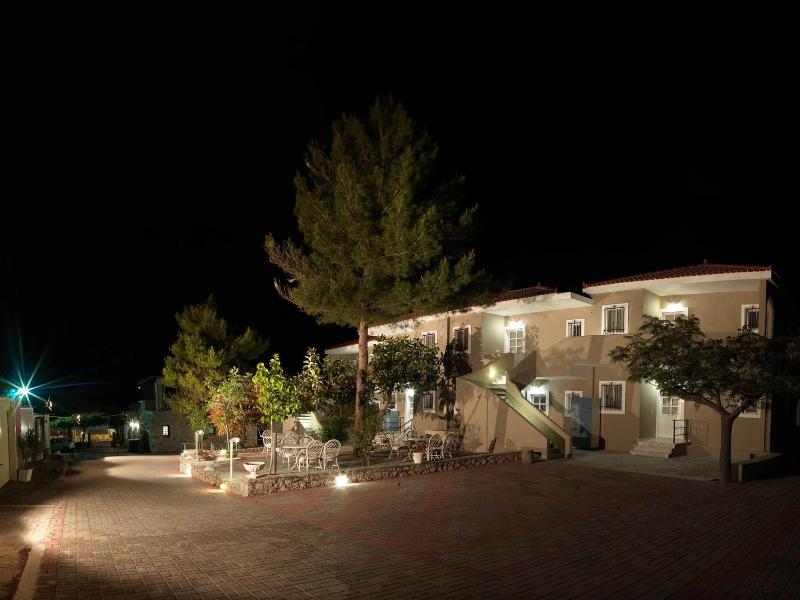 Epavlis Resort image