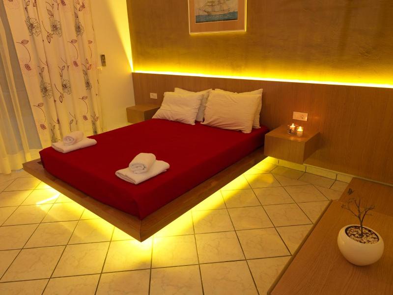 Epavlis Resort image