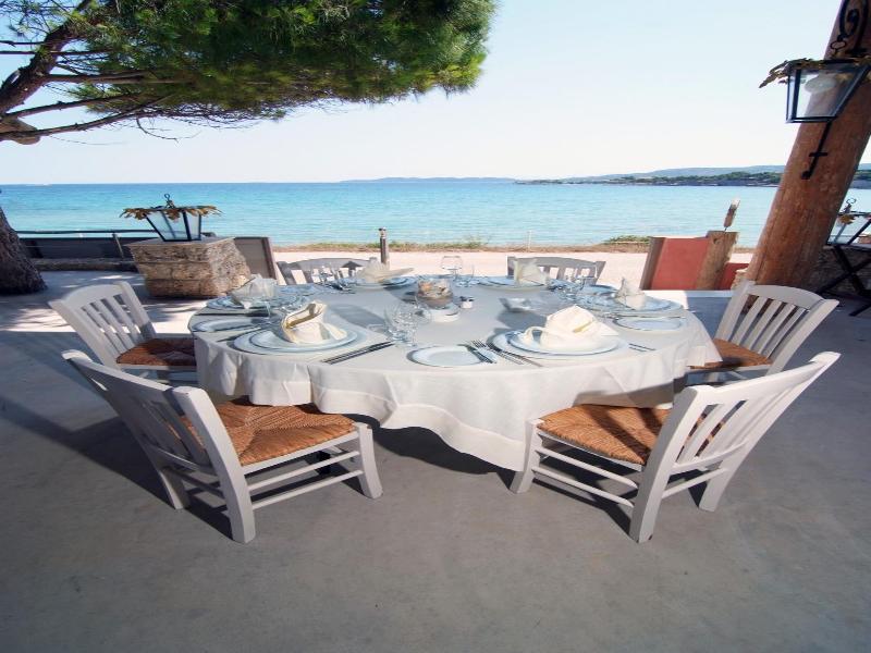 Epavlis Resort image