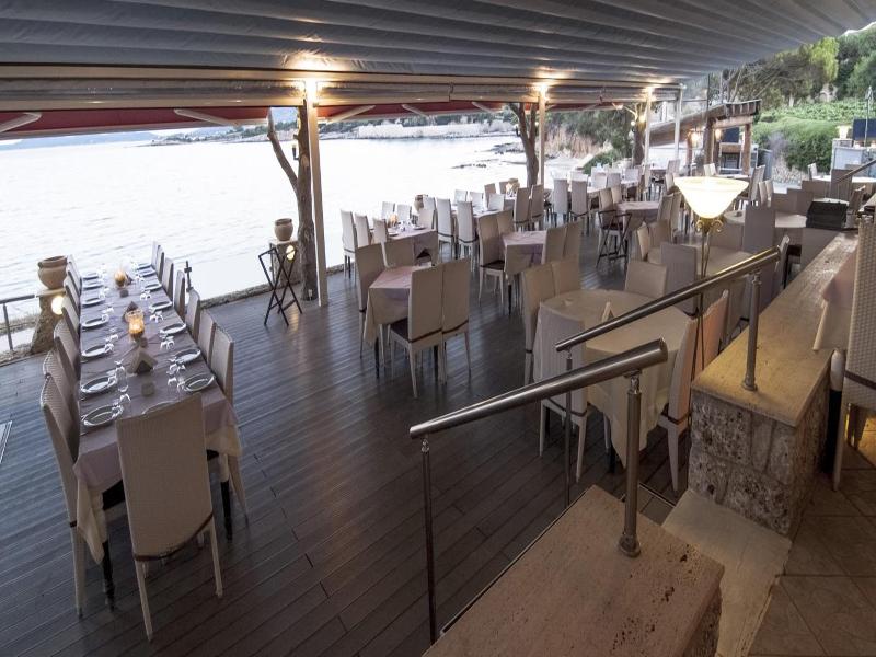 Epavlis Resort image
