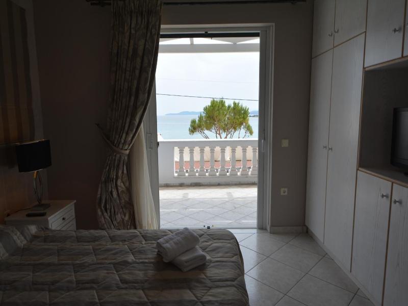 Epavlis Resort image