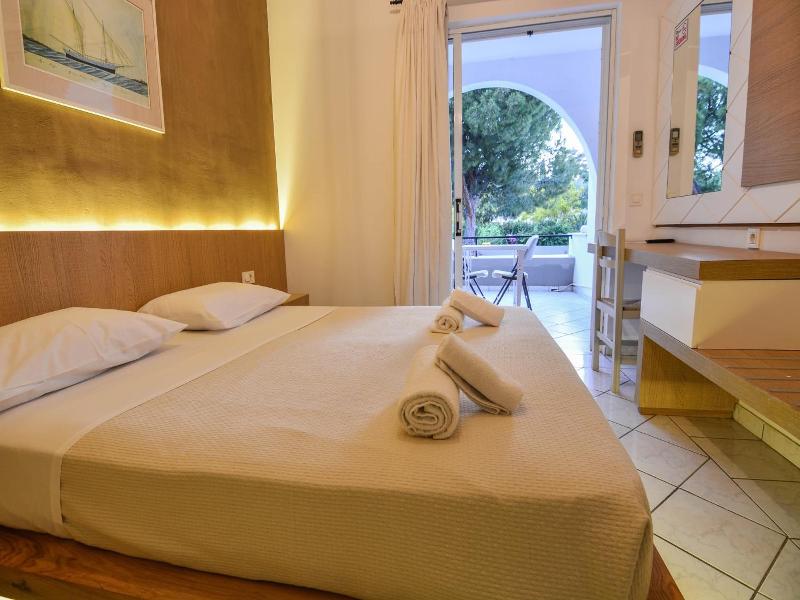 Epavlis Resort image