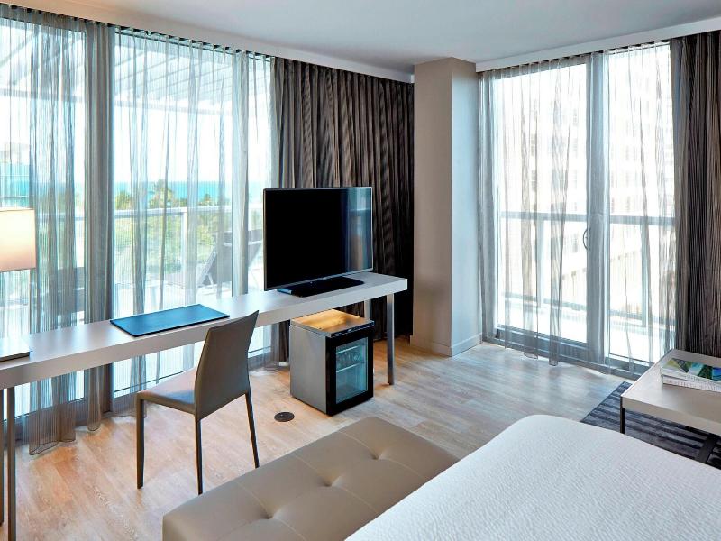 AC Hotel Miami Beach image