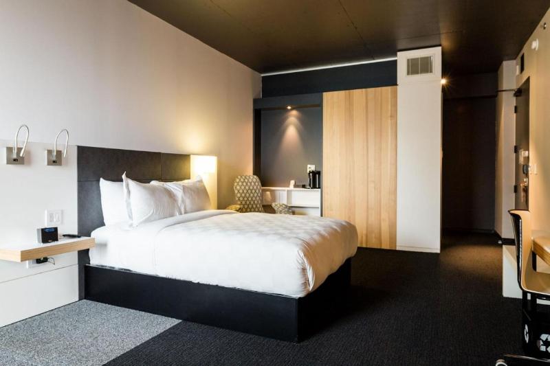 ALT Hotel Winnipeg image