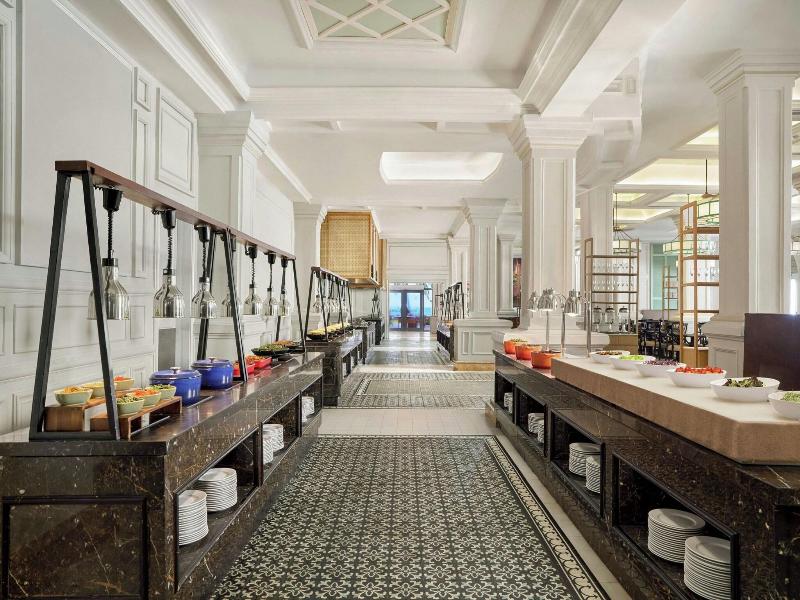 Sheraton Phu Quoc Long Beach Resort image