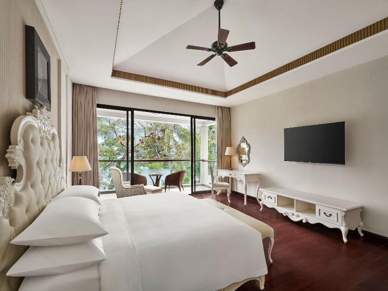 Sheraton Phu Quoc Long Beach Resort image