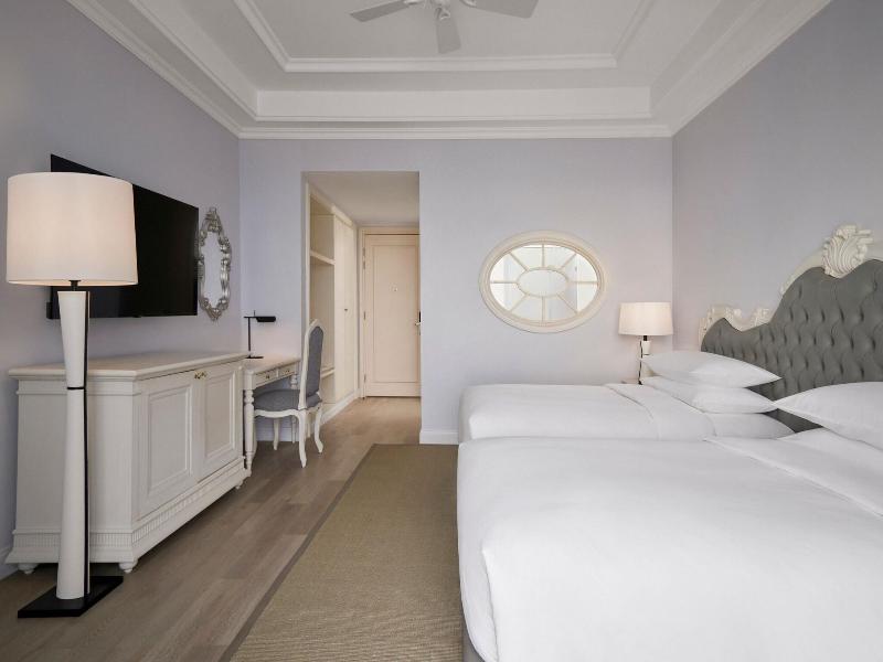 Sheraton Phu Quoc Long Beach Resort image