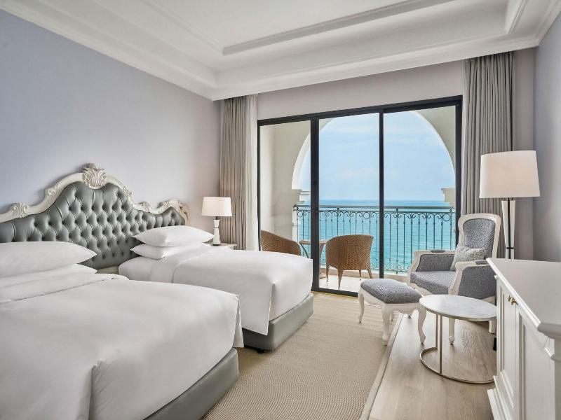 Sheraton Phu Quoc Long Beach Resort image