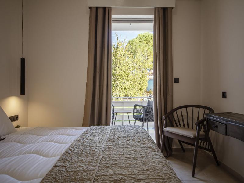 BOHOTEL Eleonas & Annex Apartments image