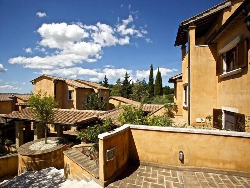 HOTEL SATURNO FONTE PURA image