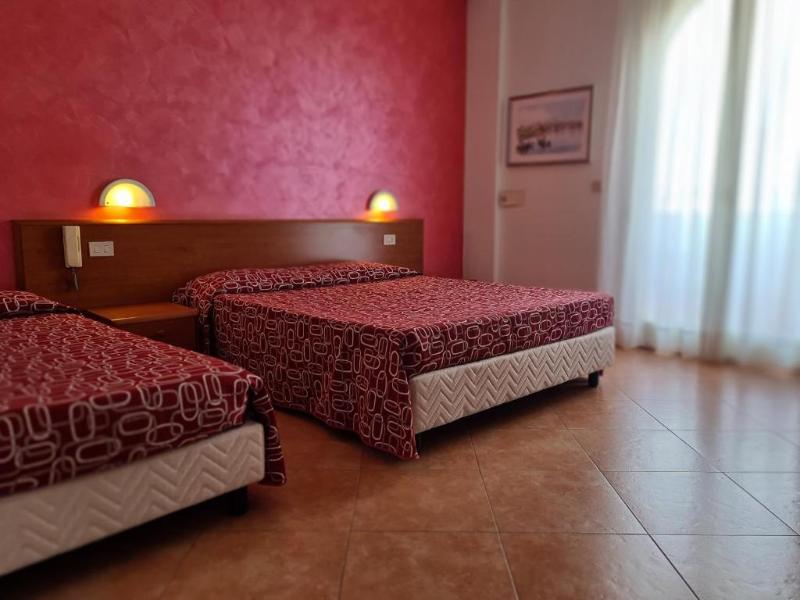 Hotel Alexander image