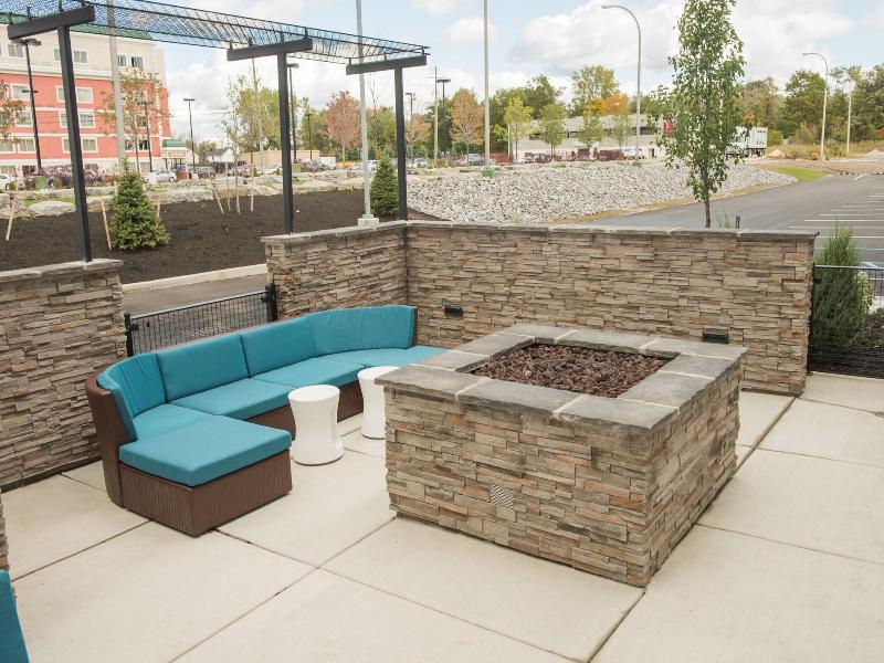 SpringHill Suites Buffalo Airport image