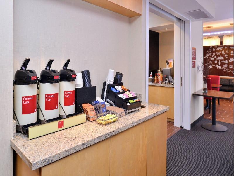 Towneplace Suites Detroit Commerce image
