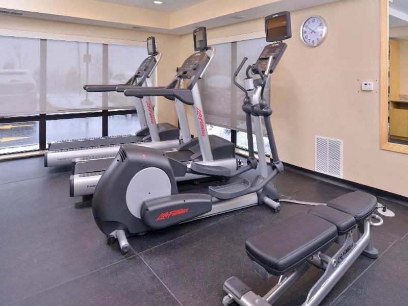 Towneplace Suites Detroit Commerce image