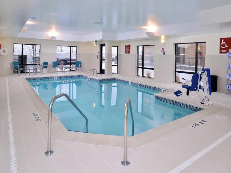 Towneplace Suites Detroit Commerce image