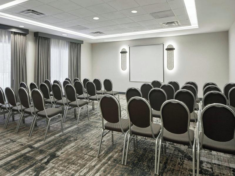 Detroit Metro Airport Marriott image