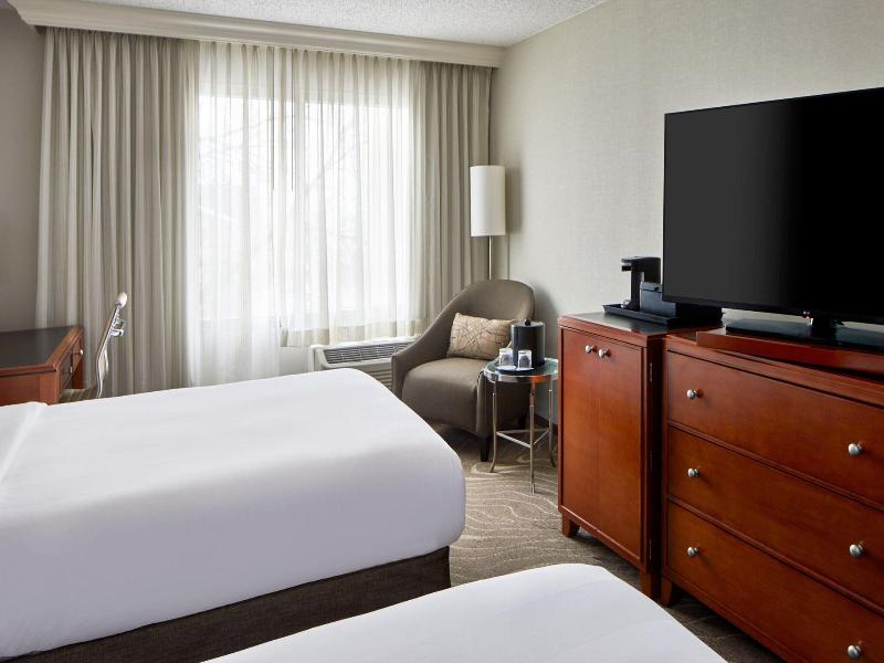 Detroit Metro Airport Marriott image