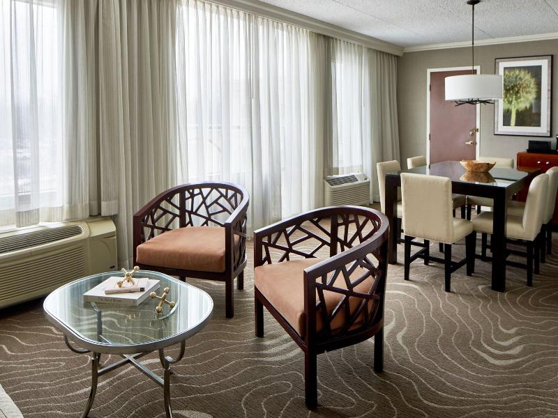 Detroit Metro Airport Marriott image