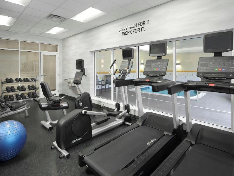 Fairfield Inn & Suites Niagara Falls image
