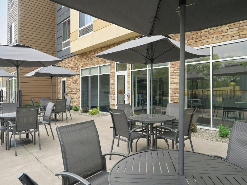 Fairfield Inn & Suites Niagara Falls image