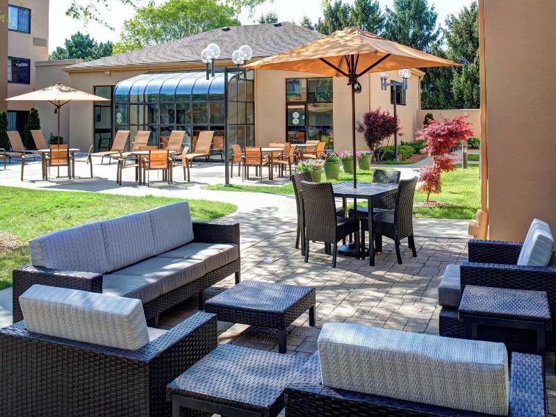Courtyard Des Moines West/Clive