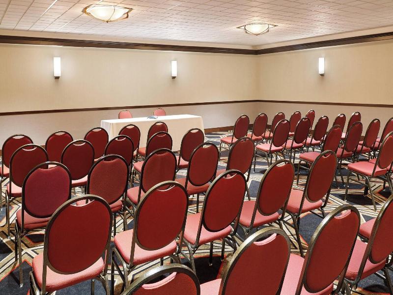 Four Points By Sheraton Bellingham H & Conference image
