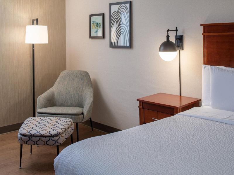 Four Points By Sheraton Bellingham H & Conference image