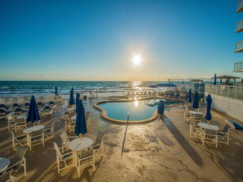Sea Club IV