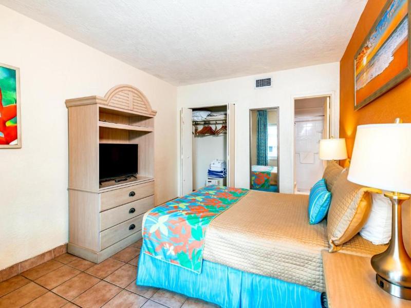 Enchanted Isle Resort image