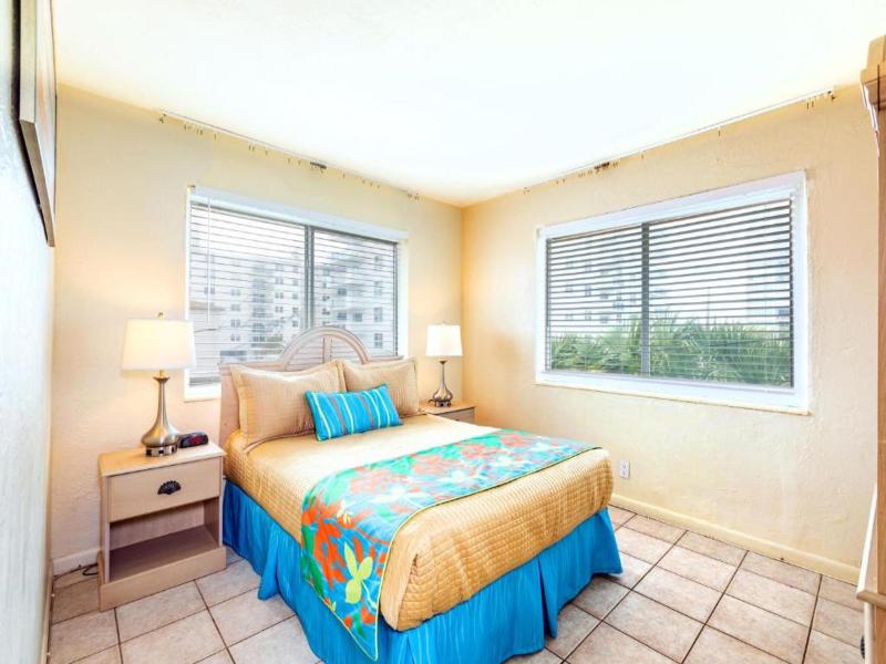 Enchanted Isle Resort image
