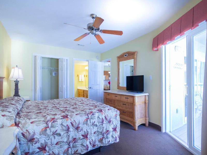 Holiday Beach Resort-Soundside