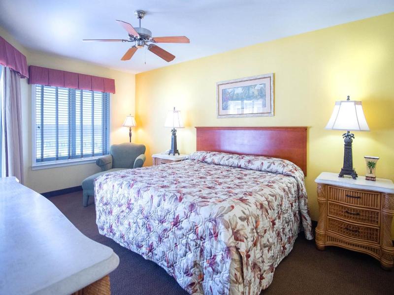 Holiday Beach Resort-Soundside