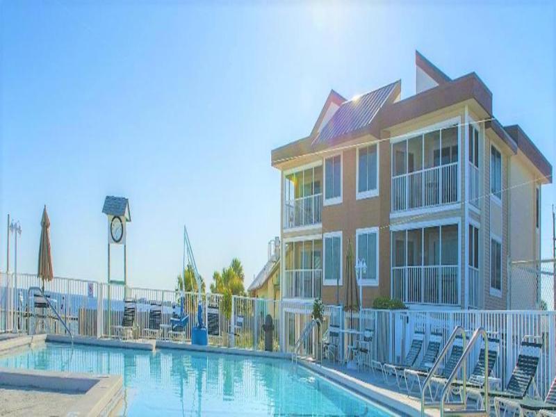 Holiday Beach Resort-Soundside