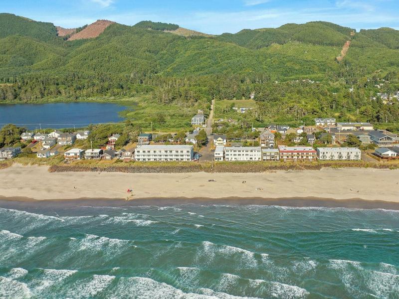 Rockaway Beach Resort image