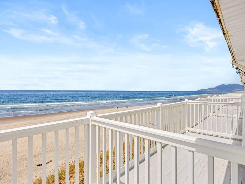 Rockaway Beach Resort image
