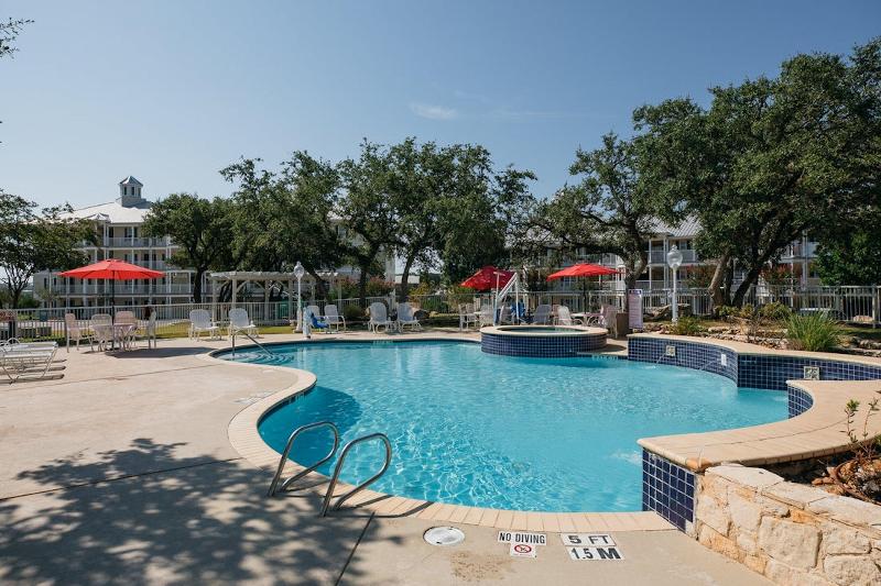 Holiday Inn Club Vac Hill Country Resort at Canon image