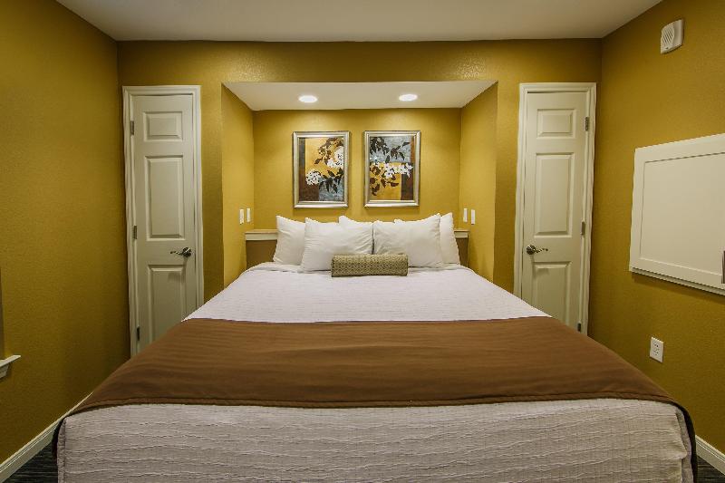 Holiday Inn Club Vac Hill Country Resort at Canon image