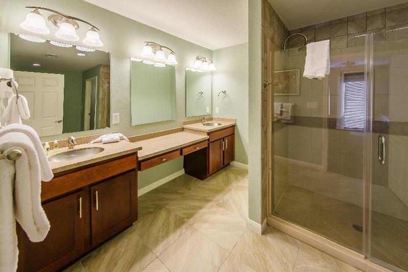 Holiday Inn Club Vac Hill Country Resort at Canon image