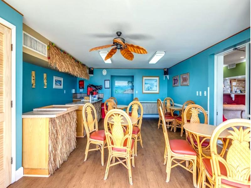 Holiday Beach Resort-Destin
