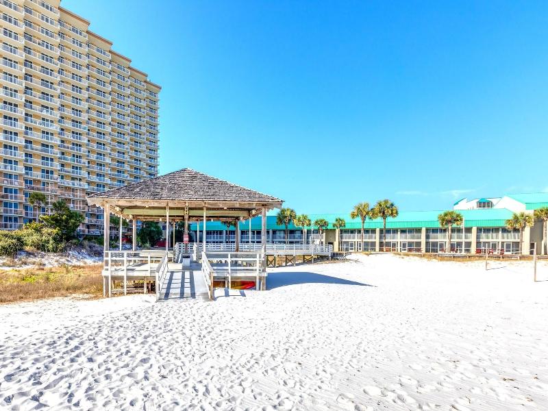 Holiday Beach Resort-Destin