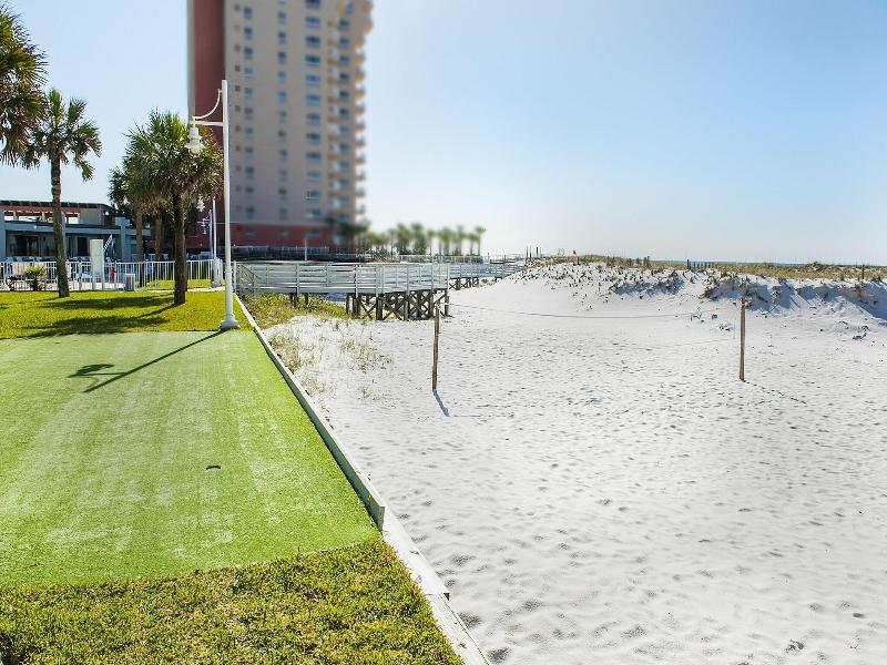 Holiday Beach Resort-Destin — photo 7