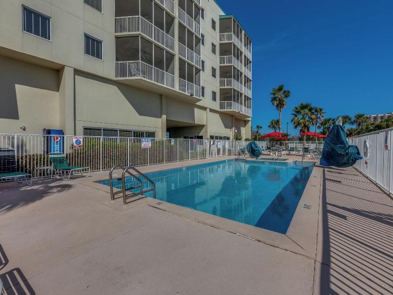 Holiday Beach Resort-Destin