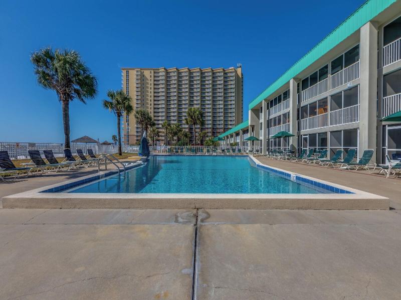 Holiday Beach Resort-Destin — photo 84