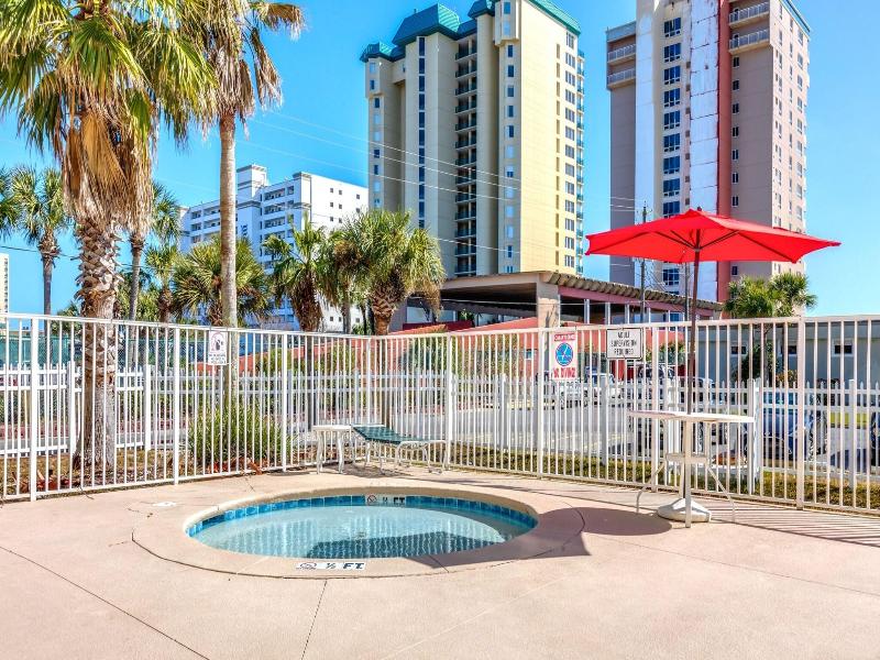 Holiday Beach Resort-Destin — photo 78